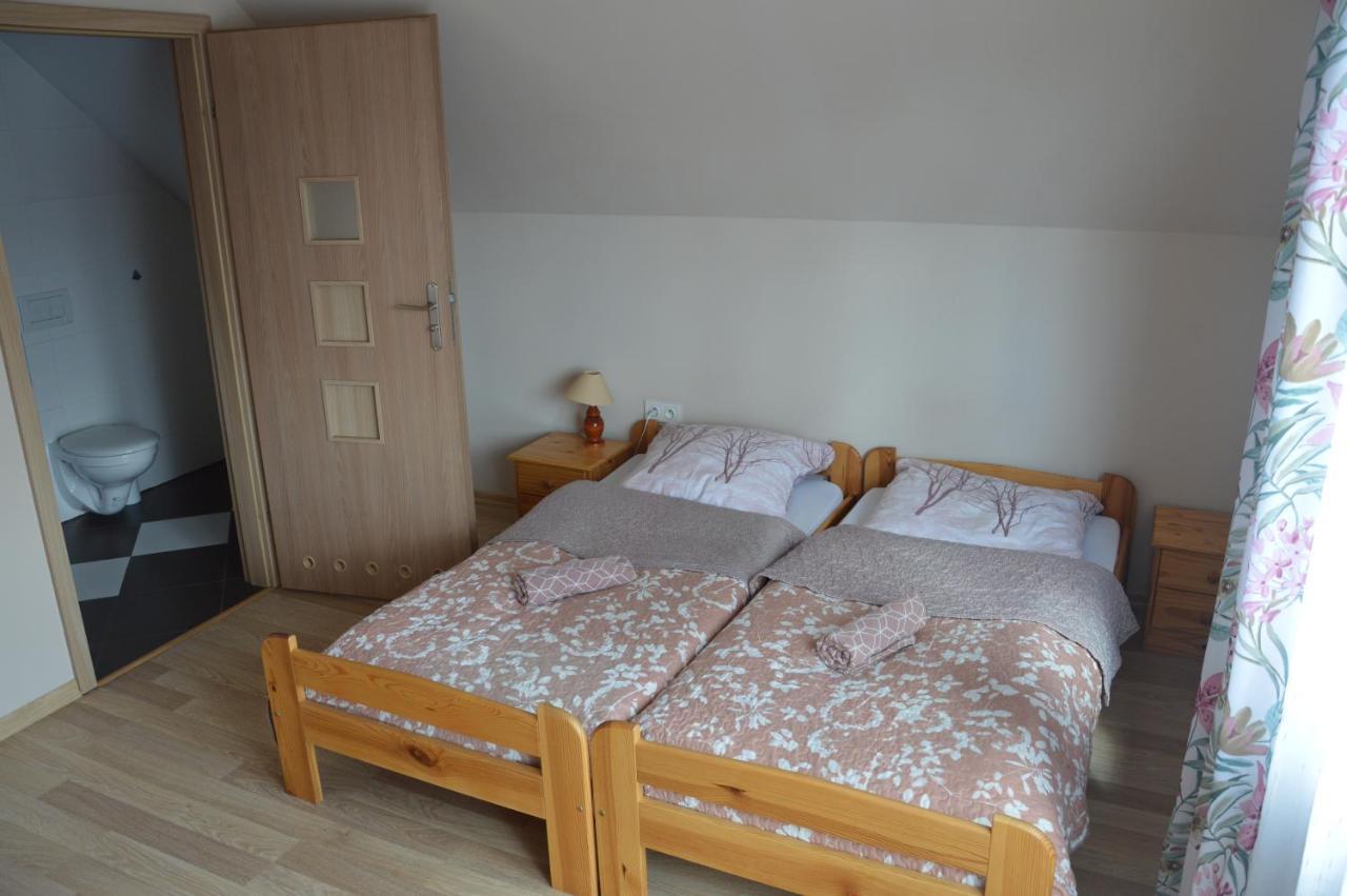 Rodzinny Apartament Folker Wegierska Gorka Exterior photo